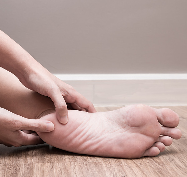 The Foot and Ankle Center of Kirkland | Plantar Fasciitis, Flat Feet and Foot Surgery